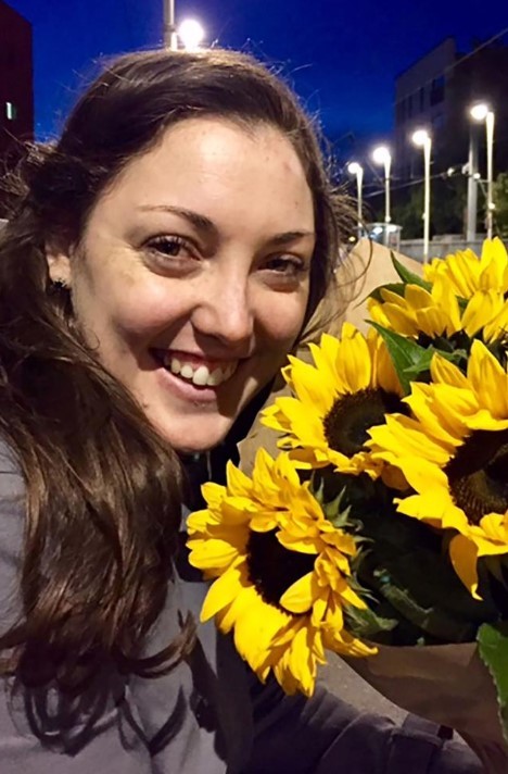 Kirsty Boden holding flowers 