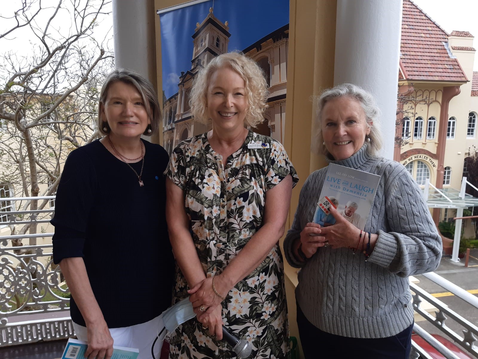 iREADi participants with Coordinator Christine Sender-Ivanov